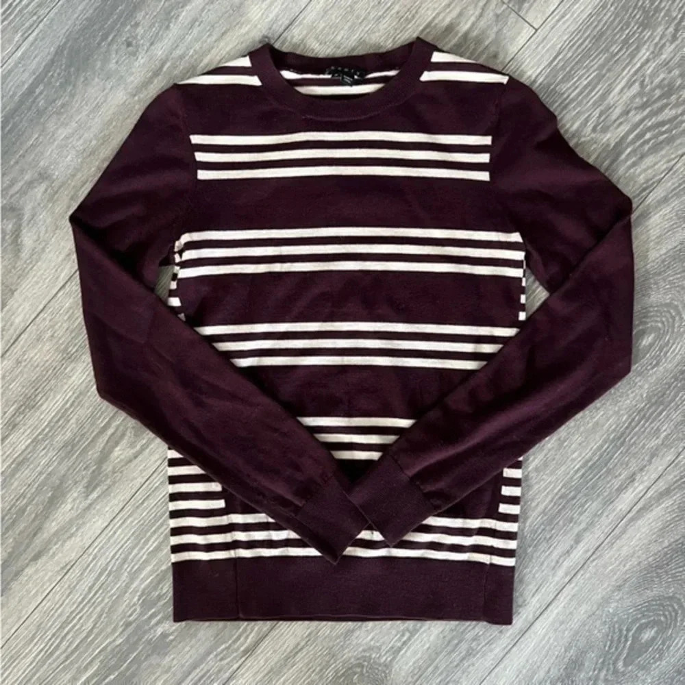 Theory sweater
